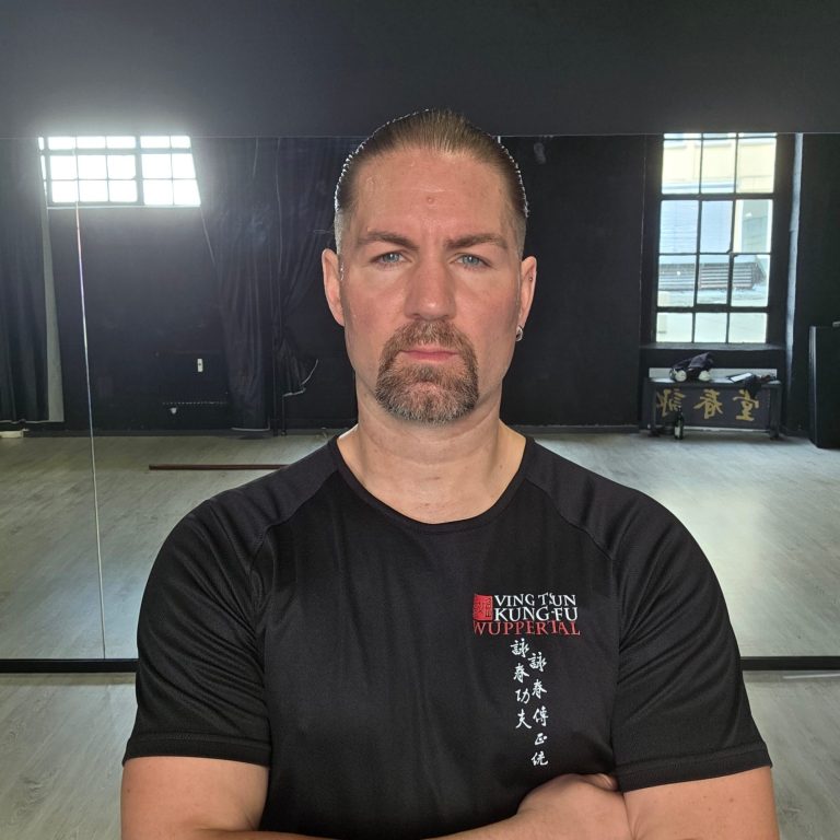 Sifu Manni Wellmann - Ving Tsun Kung Fu Wuppertal Sifu Manni Wellmann, Ving Tsun Lehrer in Wuppertal