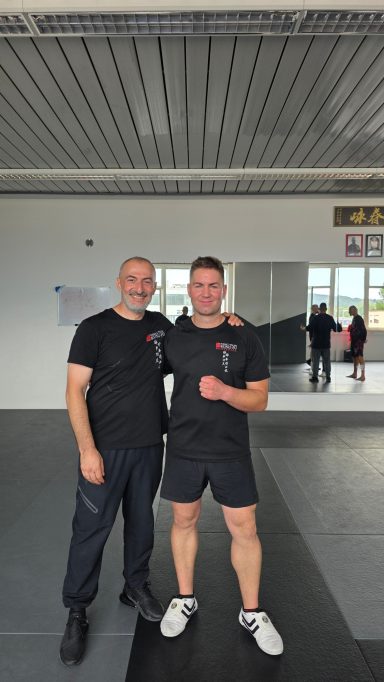 Nach der Masterclass in Leonberg bei Sifu Taner Erdogan Sifu Manni Wellmann mit dem kampfstarken Sifu Taner Erdogan
